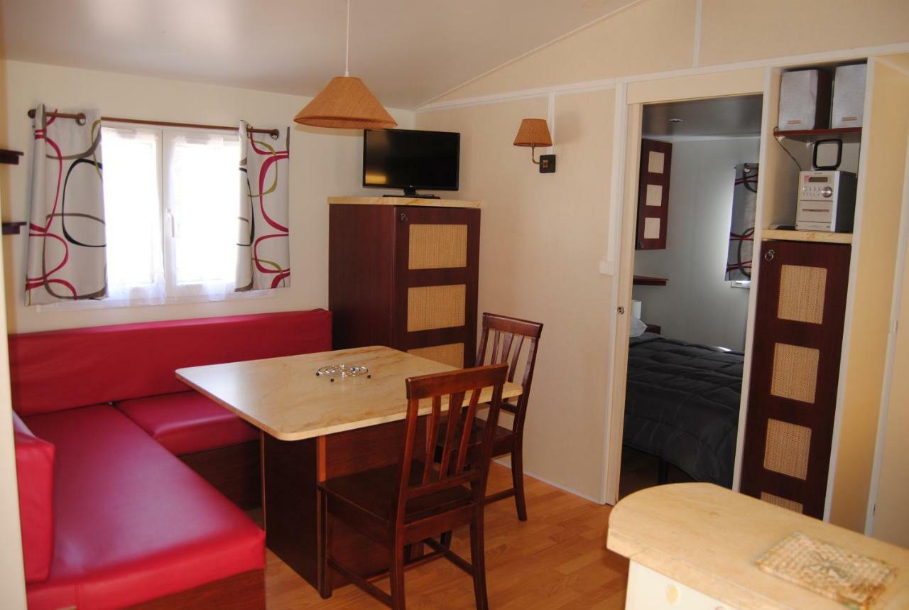 Mobilhome 3 Chambres Veyrignac Esterno foto